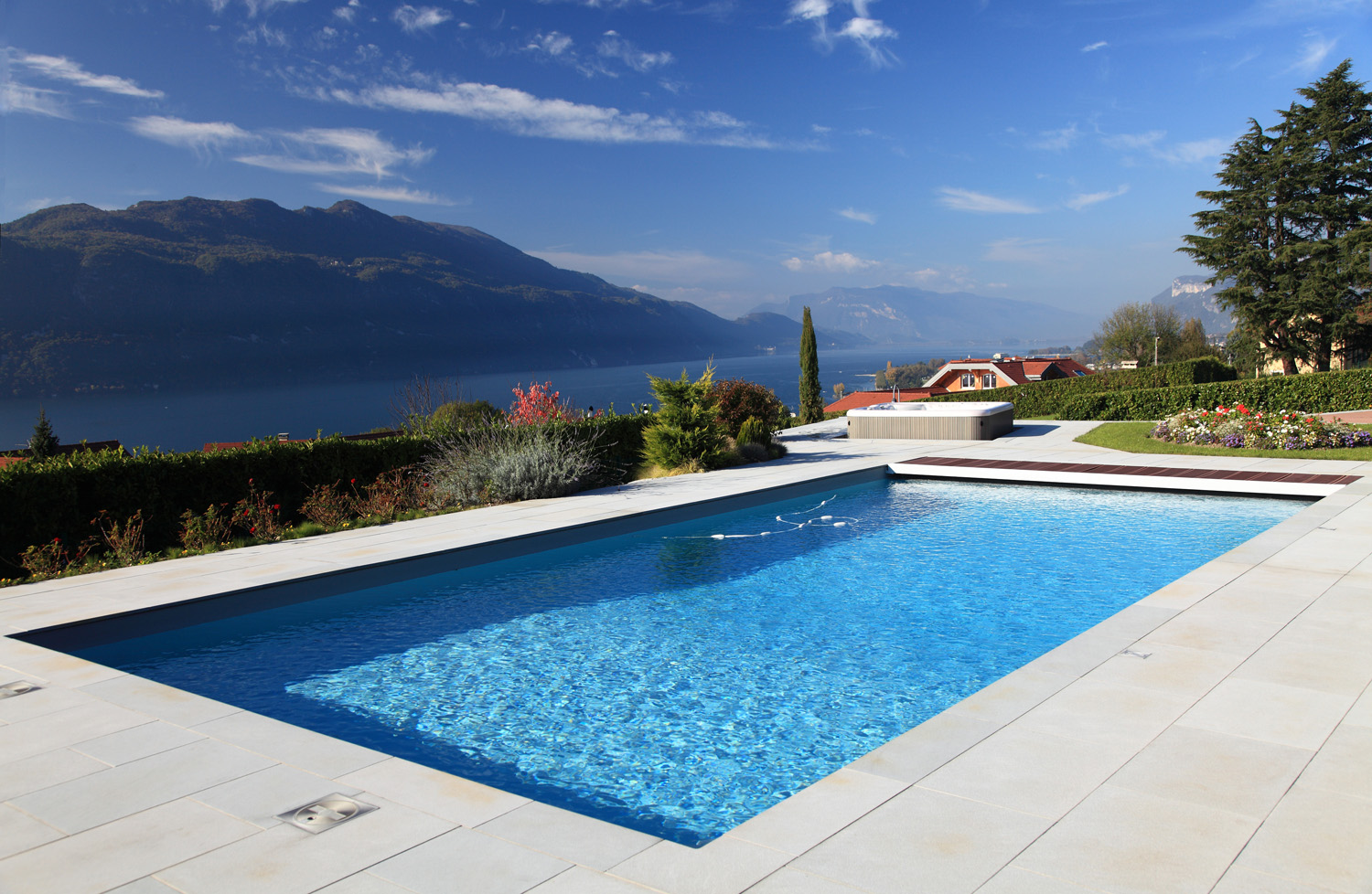 piscine debordement